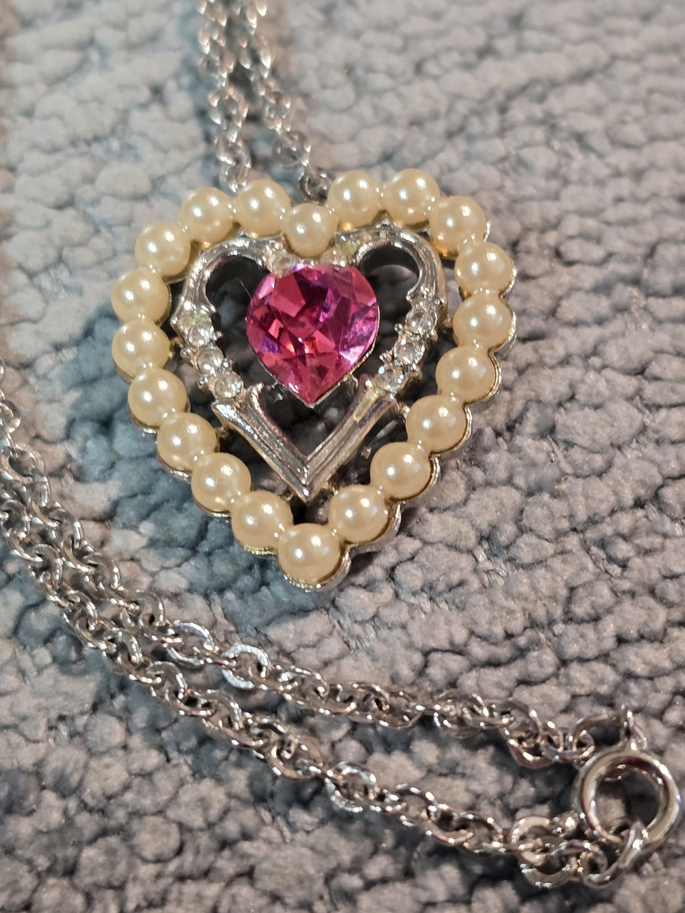 Avon Silver Heart Pendant 1" Necklace 8.5" Drop Pink Crystal and Pearl Accents